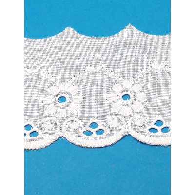 Broderie Anglaise
